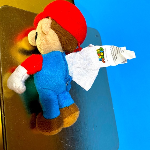 NINTENDO SUPER MARIO BROTHERS VTG 2015 PLUSH KEYCHAIN CLIP ON ZiP POUCH 7” - Picture 3 of 9